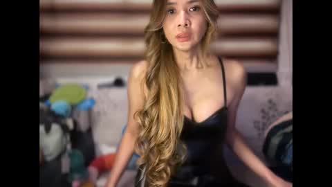 Snapshot of bigsurprise4u chatting on 16, 11, 2025 Yna online show from 16, 11, 2025