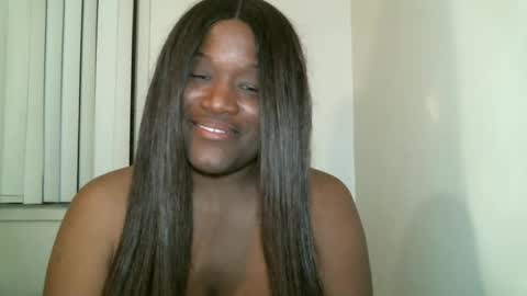 Snapshot of bigtitscassie chatting on 1, 1, 2025 Bigtitscassie online show from 1, 1, 2025