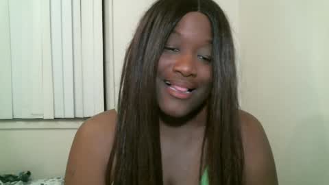 Snapshot of bigtitscassie chatting on 18, 1, 2025 Bigtitscassie online show from 18, 1, 2025