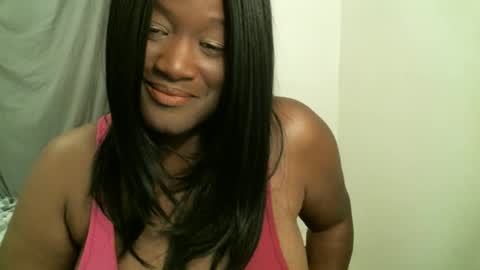 Snapshot of bigtitscassie chatting on 19, 5, 2026 Bigtitscassie online show from 19, 5, 2026