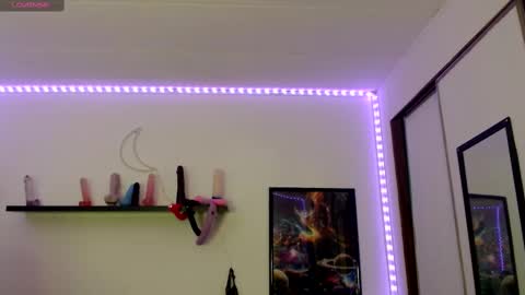 Nichole lights online show from 17, 11, 2025