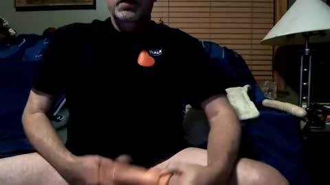 biguylovessuckingcock online show from 21, 1, 2025