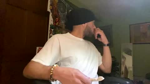 Snapshot of bigwalkdog12 chatting on 25, 12, 2024 Floppyphallus online show from 25, 12, 2024