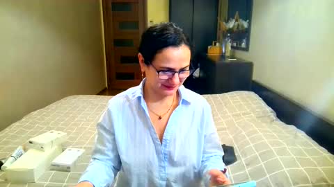 Snapshot of bililay chatting on 18, 1, 2026 DOM NIKA online show from 18, 1, 2026