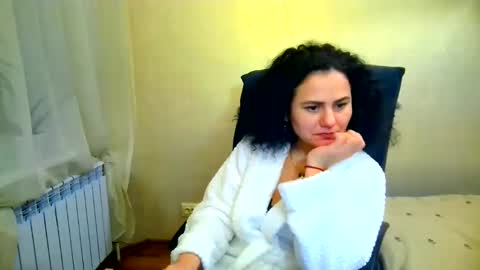 Snapshot of bililay chatting on 9, 2, 2026 DOM NIKA online show from 9, 2, 2026