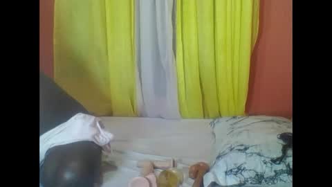 TREZAH online show from 28, 1, 2025