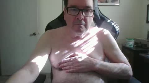 Bink195234 online show from 11, 11, 2025