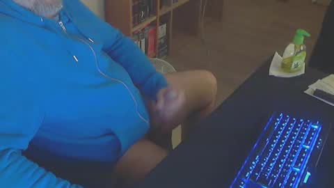 Snapshot of biparislove chatting on 12, 2, 2025 BigDick online show from 12, 2, 2025