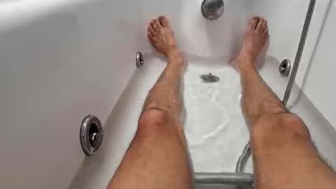 Snapshot of bisexdadd chatting on 20, 12, 2025 bisexdadd online show from 20, 12, 2025