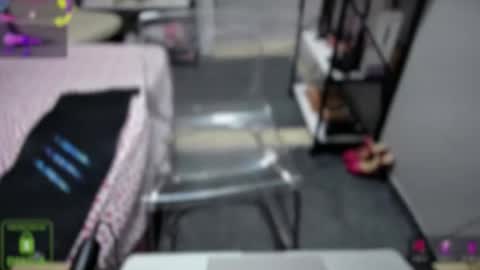 bisex woman online show from 24, 5, 2026