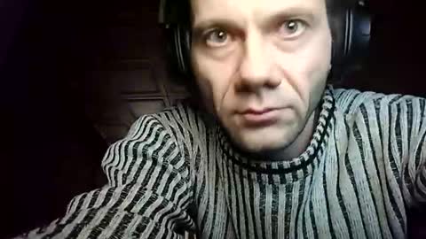Snapshot of bishopalone2021 chatting on 30, 12, 2024 Zdenek online show from 30, 12, 2024