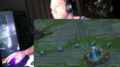 Snapshot of bishopalone2021 chatting on 9, 9, 2025 Zdenek online show from 9, 9, 2025