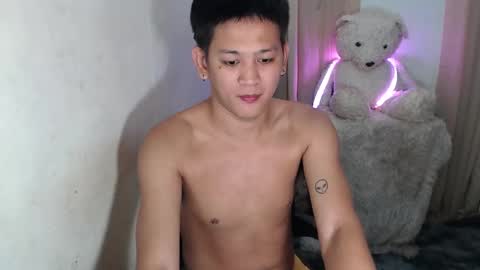 Snapshot of bj_alex31 chatting on 22, 10, 2025 alex online show from 22, 10, 2025