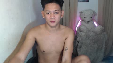 Snapshot of bj_alex31 chatting on 4, 11, 2025 alex online show from 4, 11, 2025