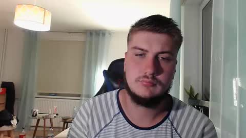 Snapshot of bjguyhugecock chatting on 10, 6, 2026 bjguyhugecock online show from 10, 6, 2026