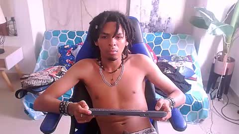 Black online show from 4, 12, 2024