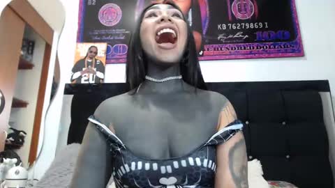 Snapshot of black_eyestattoo chatting on 6, 1, 2025 karenth soto online show from 6, 1, 2025