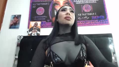 Snapshot of black_eyestattoo chatting on 25, 2, 2025 karenth soto online show from 25, 2, 2025