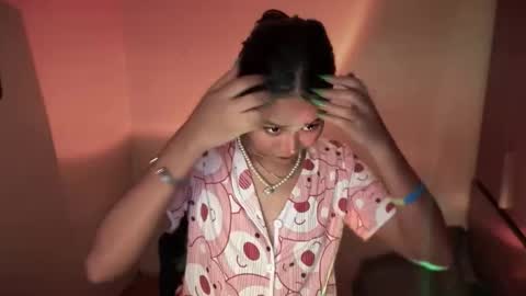 Snapshot of black_fairyxxx chatting on 15, 9, 2025 black_fairyxxx online show from 15, 9, 2025