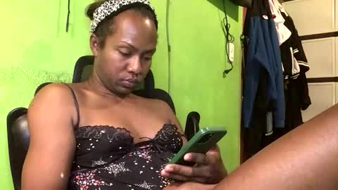 Crystal online show from 12, 10, 2025