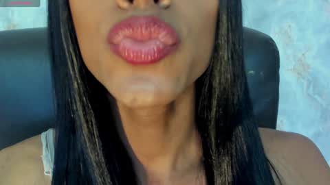 Snapshot of blackbeauty_ts chatting on 16, 1, 2025 Nina online show from 16, 1, 2025