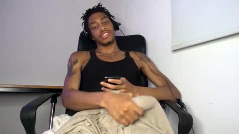 BlackBullTitus online show from 19, 5, 2026