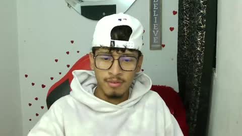 Snapshot of blackfox_desire chatting on 3, 5, 2026 mateo online show from 3, 5, 2026