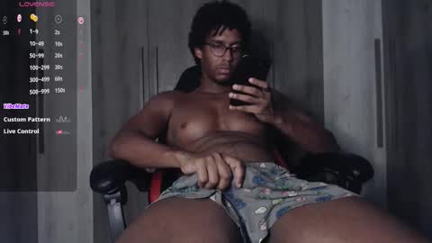 Snapshot of blackguy720 chatting on 7, 2, 2026 Blackguy720 online show from 7, 2, 2026