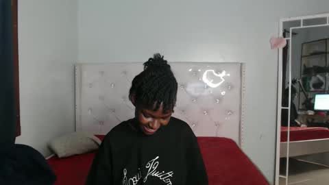 Cleo online show from 4, 10, 2025