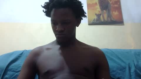 Snapshot of blackmonster_bbc chatting on 18, 11, 2025 blackmonster_bbc online show from 18, 11, 2025