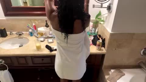 blackoasis9 online show from 24, 4, 2026