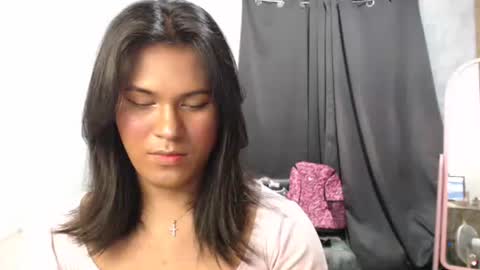 Ellez online show from 30, 10, 2025