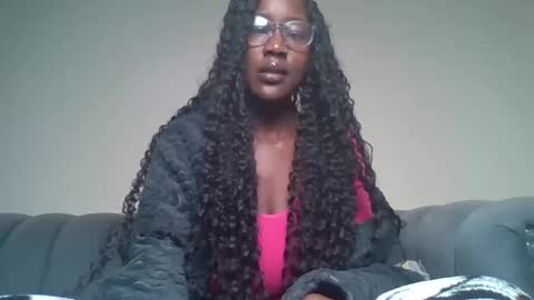 Snapshot of blackprincess25 chatting on 1, 5, 2026 Lorraine online show from 1, 5, 2026