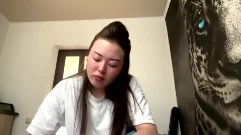 Hana  online show from 7, 6, 2026
