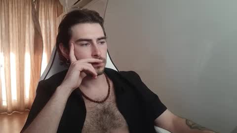 Snapshot of blakesedon13 chatting on 22, 10, 2025  BlakeSedon  online show from 22, 10, 2025