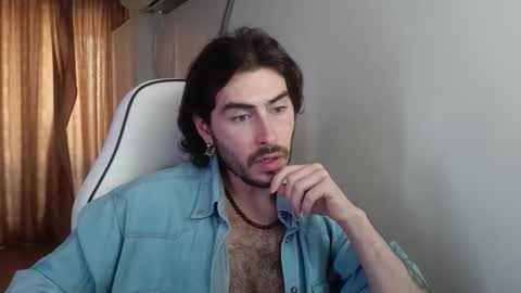 Snapshot of blakesedon13 chatting on 29, 10, 2025  BlakeSedon  online show from 29, 10, 2025