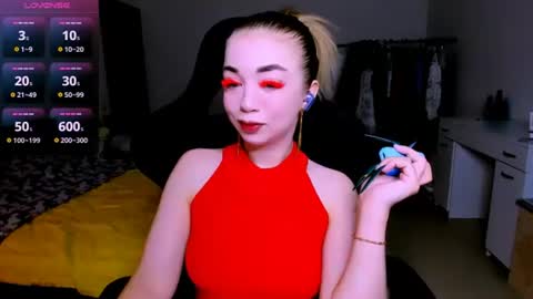 Nicole online show from 17, 7, 2026