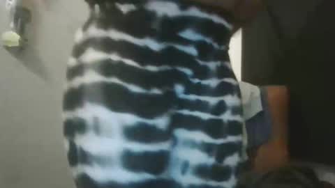 Snapshot of blknoranged33 chatting on 5, 11, 2025 blknoranged33 online show from 5, 11, 2025