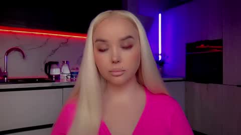 Lana online show from 19, 1, 2025