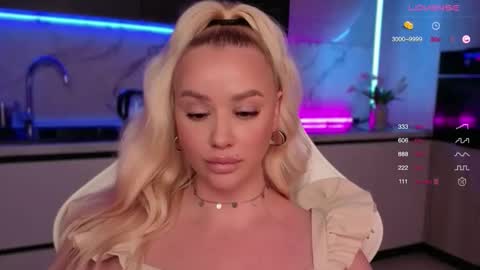 Lana online show from 17, 9, 2025