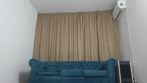 Snapshot of blond_god chatting on 6, 6, 2026 Andreas online show from 6, 6, 2026