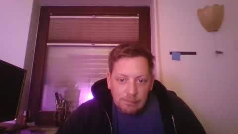 blonde32m online show from 16, 11, 2025