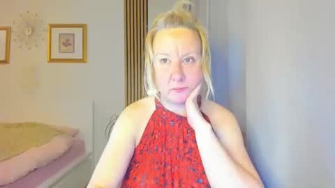 Nicole online show from 11, 3, 2025