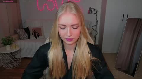 Nessa online show from 4, 4, 2026