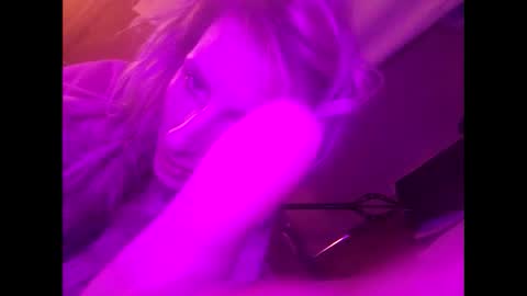 Gia  online show from 1, 3, 2025