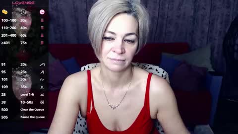 Snapshot of blondemommy_77 chatting on 13, 1, 2025 Lola online show from 13, 1, 2025
