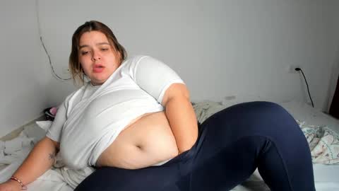 Snapshot of blondyliciousx chatting on 25, 5, 2026 katartistic name online show from 25, 5, 2026