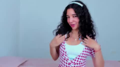 Snapshot of blooming_bella chatting on 16, 2, 2026 Bella online show from 16, 2, 2026