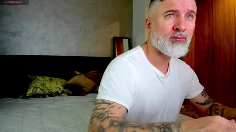 Nico online show from 3, 2, 2025