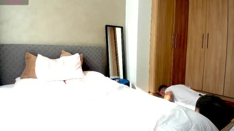 Nico online show from 19, 2, 2025